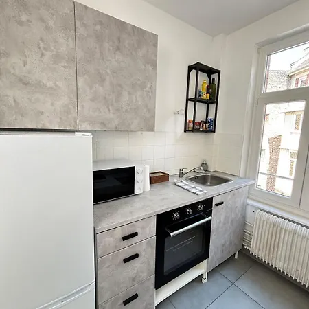 Διαμέρισμα Soh Rent 3 *